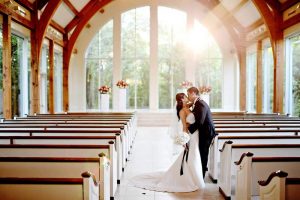 Read more about the article ▷ Sonhar Com Casamento Na Igreja 【É Sorte?】