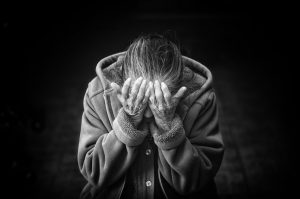 Read more about the article ▷ 9 Orações Para Depressão (As Mais Poderosas)